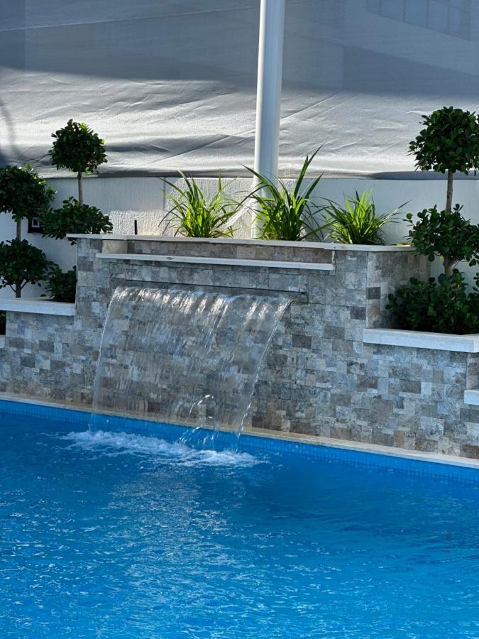 Al Dana Sea View Villa Fujairah Eksteriør billede