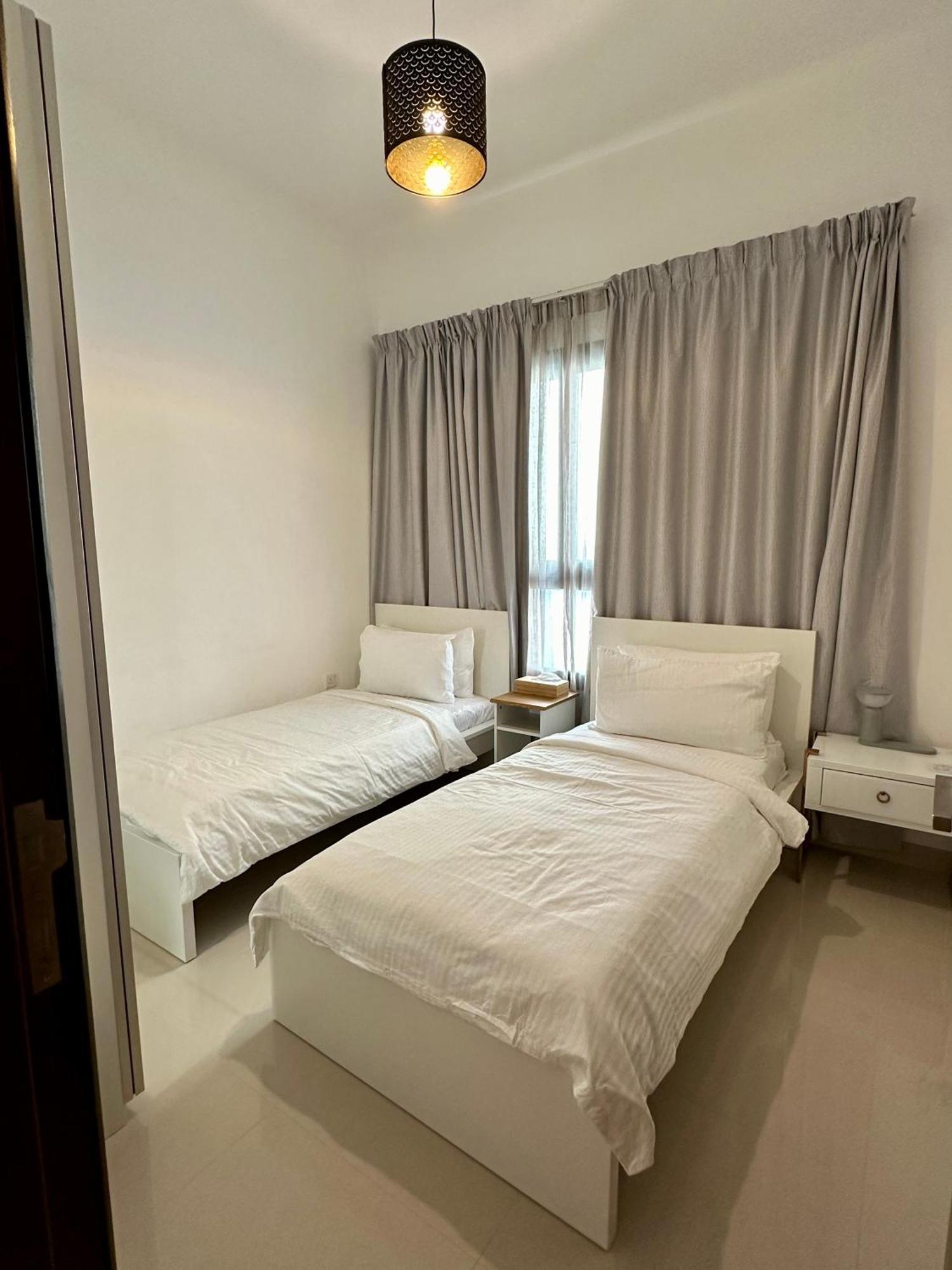 Al Dana Sea View Villa Fujairah Eksteriør billede